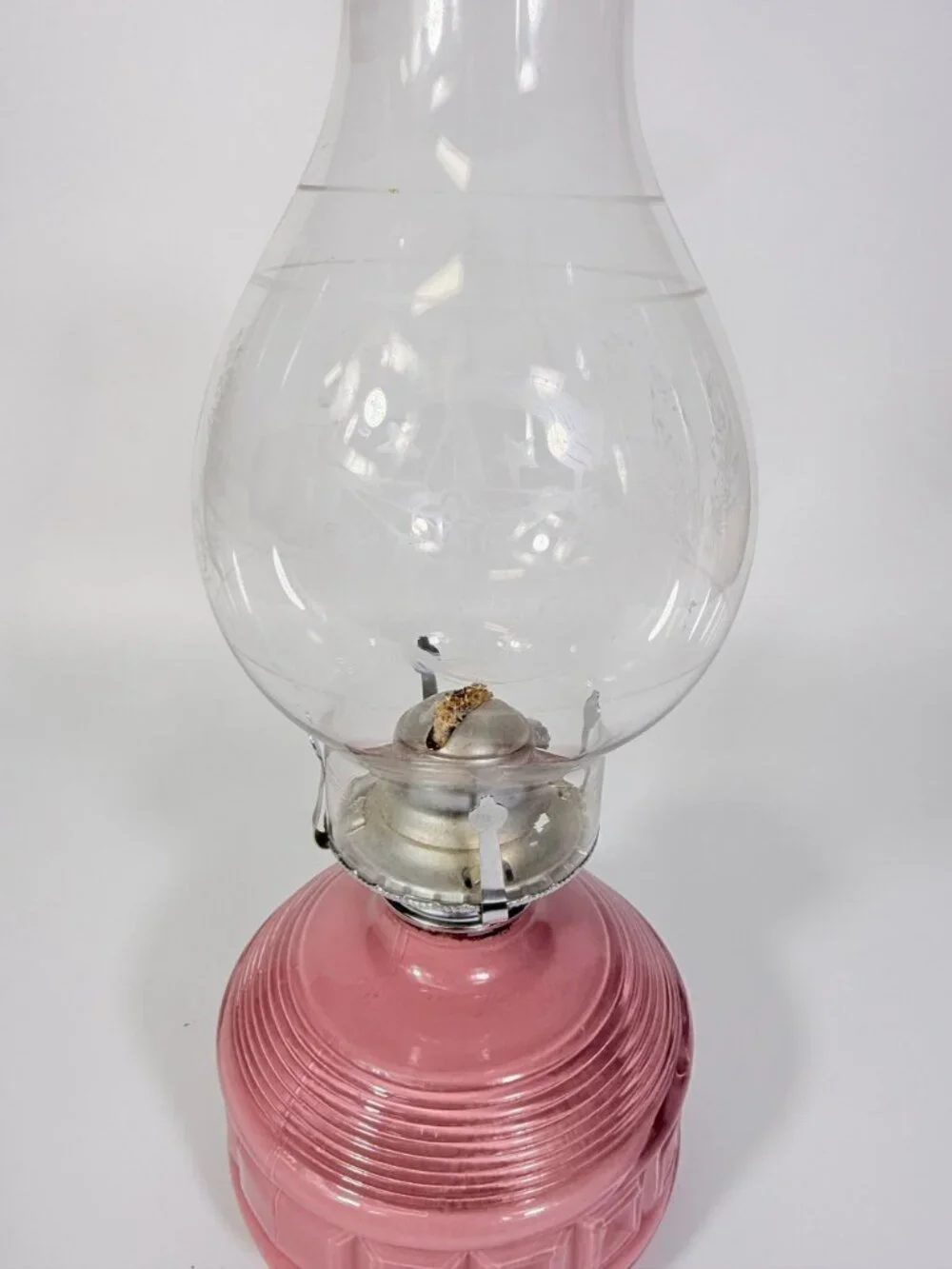Oil Lamp LampLight Farms Sommerset Traditional Vintage  - Rose Colored  Etched